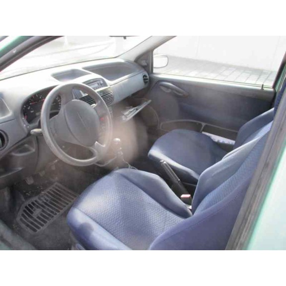 fiat punto berlina (188) del año 2002