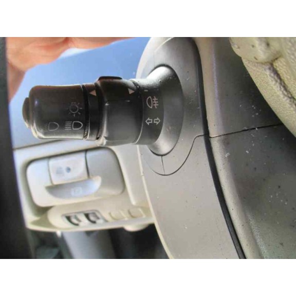 renault scenic ii del año 2003