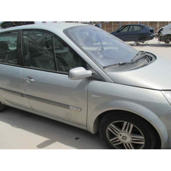 renault scenic ii del año 2003