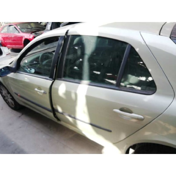 renault laguna ii (bg0) del año 2001