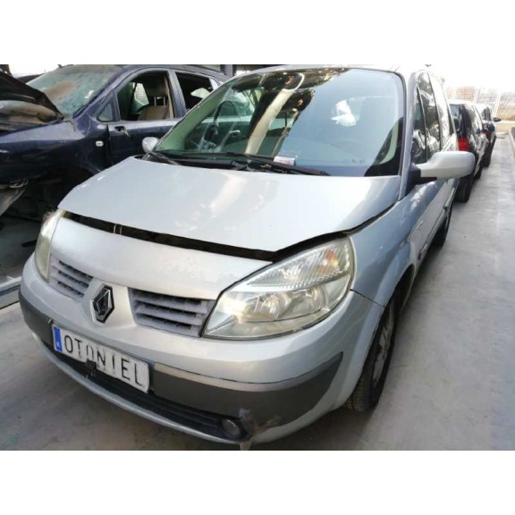 renault scenic ii del año 2004