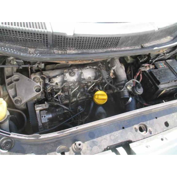 renault scenic ii del año 2003