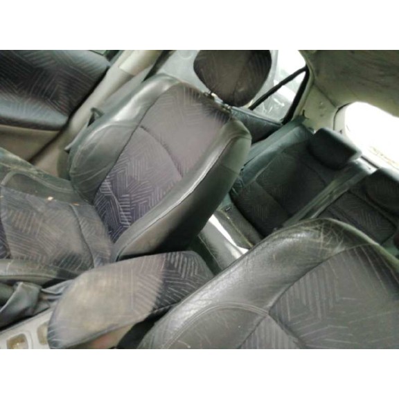 renault laguna ii (bg0) del año 2001