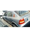 opel astra g berlina del año 2000