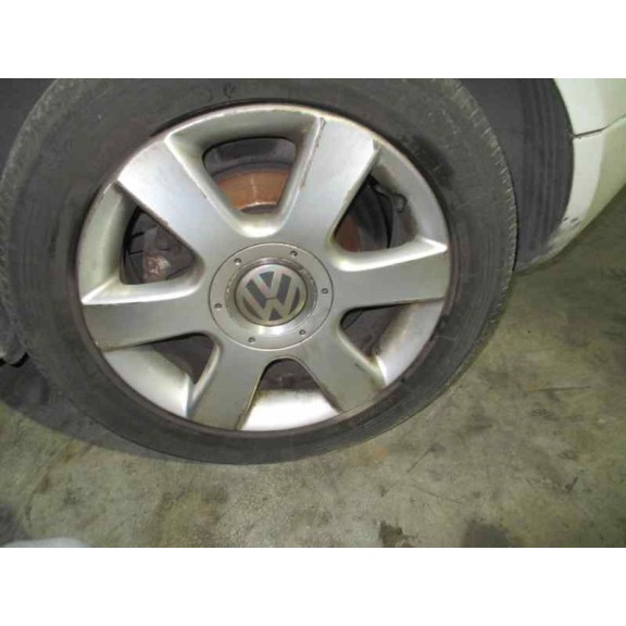 volkswagen golf v berlina (1k1) del año 2004