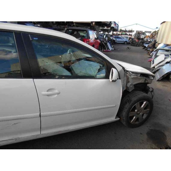 volkswagen golf v berlina (1k1) del año 2004