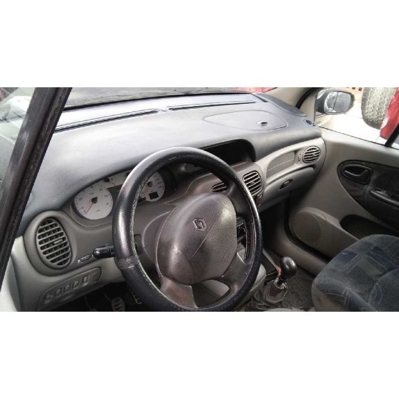 renault scenic (ja..) del año 2000