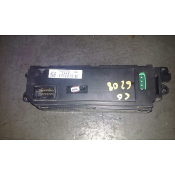 Recambio de display para hyundai i20 classic referencia OEM IAM 941011J605  