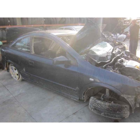 opel astra g coupé del año 2001