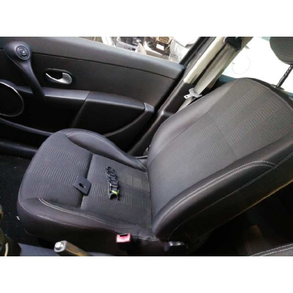 renault clio iii del año 2010