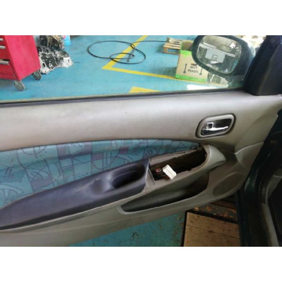 nissan almera (n16/e) del año 2001