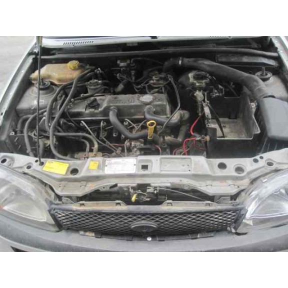 ford fiesta berlina (dx) del año 2000
