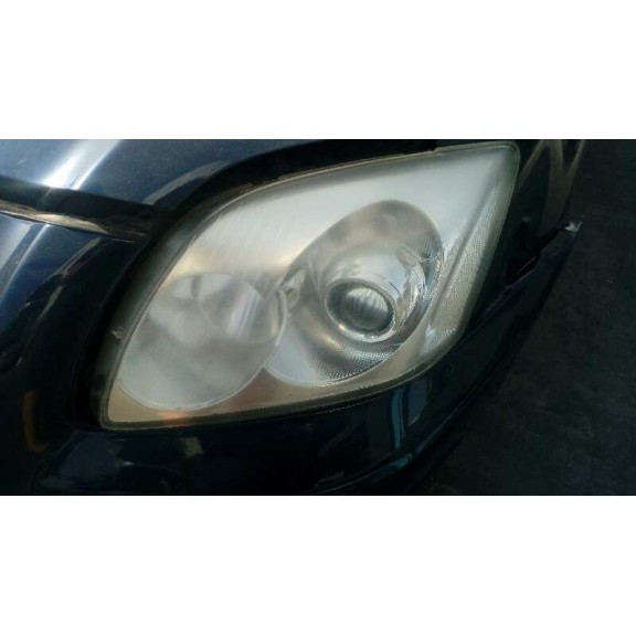 toyota avensis berlina (t25) del año 2004