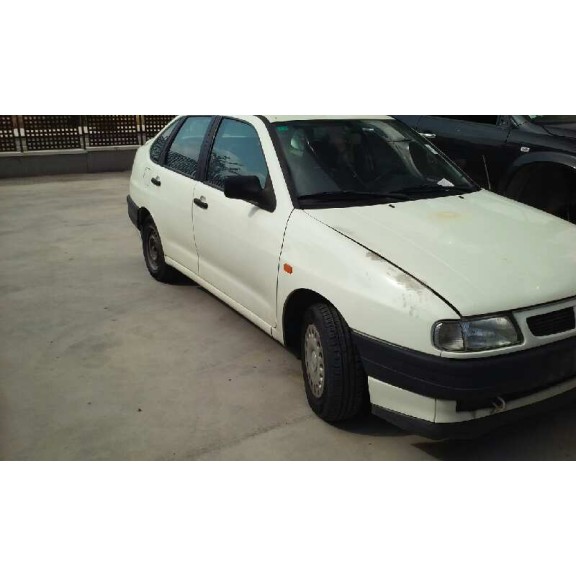 seat cordoba berlina (6k2) del año 1994