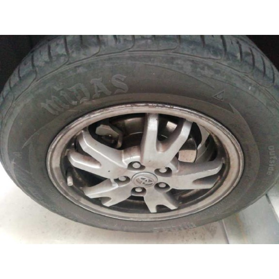 toyota prius (nhw30) del año 2011