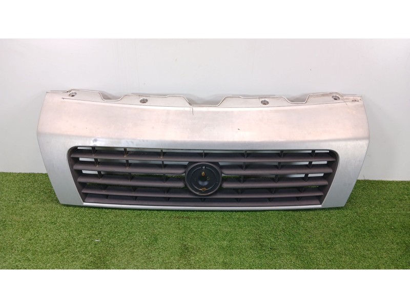 Recambio de rejilla delantera para fiat ducato caja/chasis (250_) 130 multijet 2,3 d referencia OEM IAM   