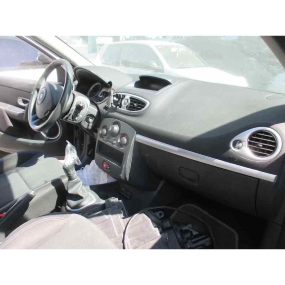 renault clio iii del año 2010