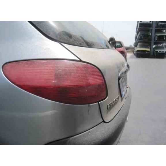 peugeot 206 berlina del año 2001