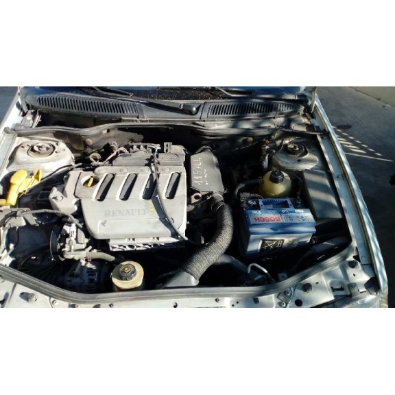 renault megane i fase 2 berlina (ba0) del año 2001