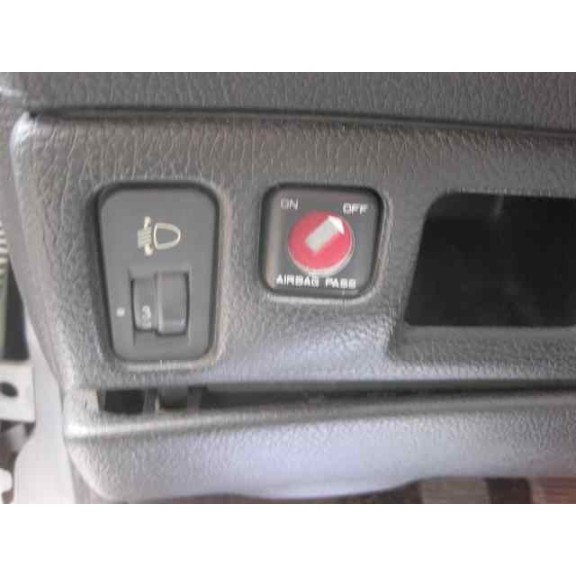 peugeot 206 berlina del año 2001