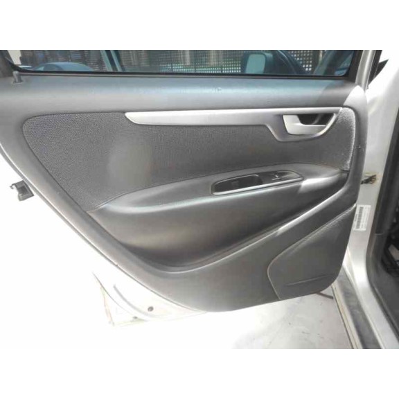 volvo xc70 del año 2004