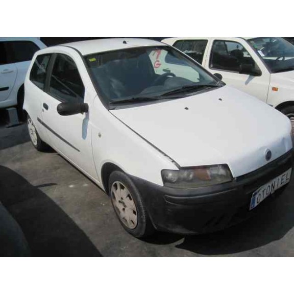 fiat punto berlina (188) del año 2000