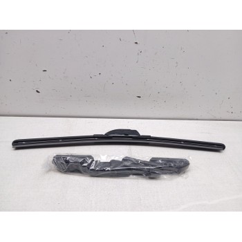 Recambio de escobilla limpia para peugeot 3008 referencia OEM IAM cgaf1743  43 cm 17´´ flexible