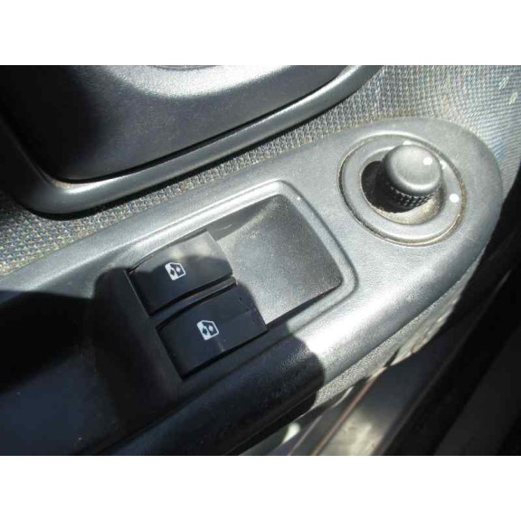 renault clio ii fase ii (b/cb0) del año 2002