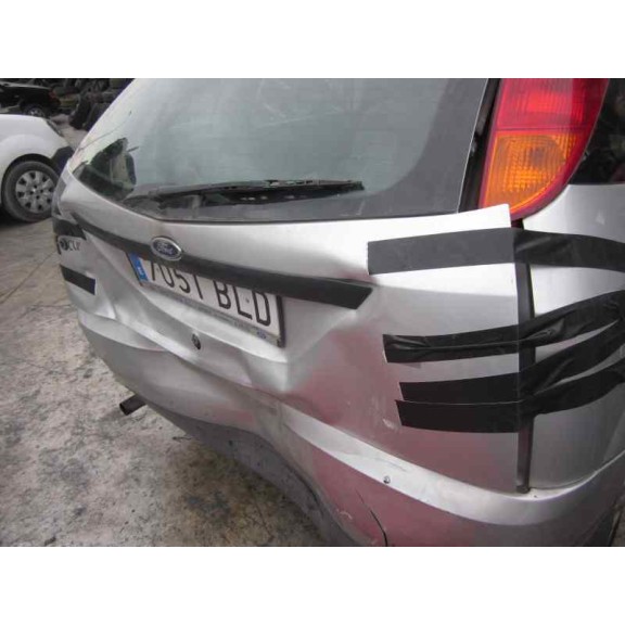 ford focus berlina (cak) del año 2001