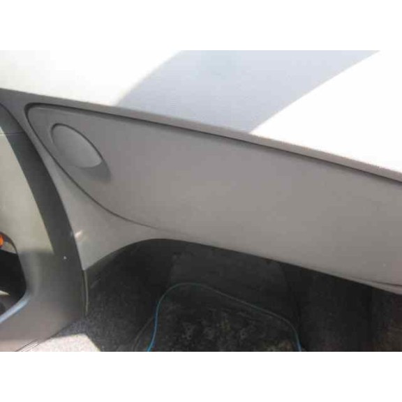 fiat punto berlina (188) del año 2000