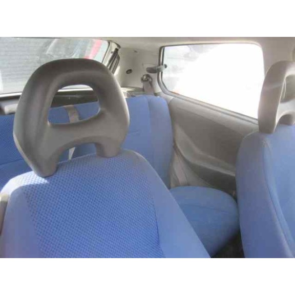 fiat punto berlina (188) del año 2000