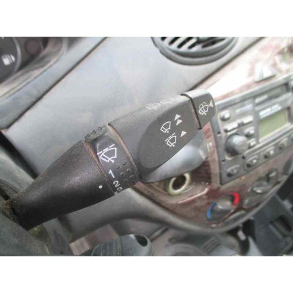 ford focus berlina (cak) del año 1999