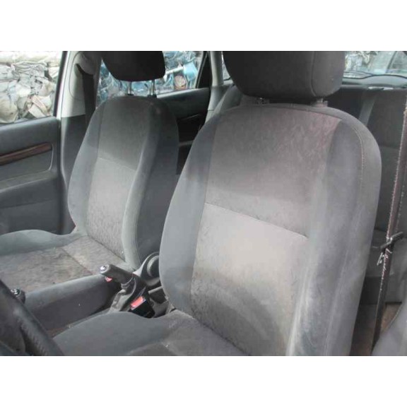 ford focus berlina (cak) del año 1999