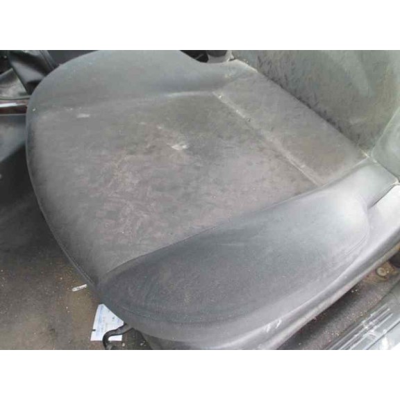 ford focus berlina (cak) del año 1999