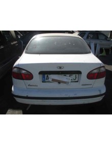 daewoo lanos del año 2000 2