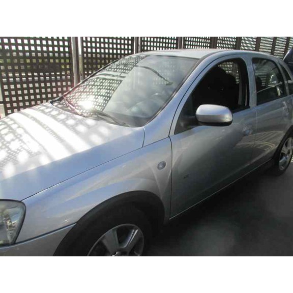 opel corsa c del año 2004