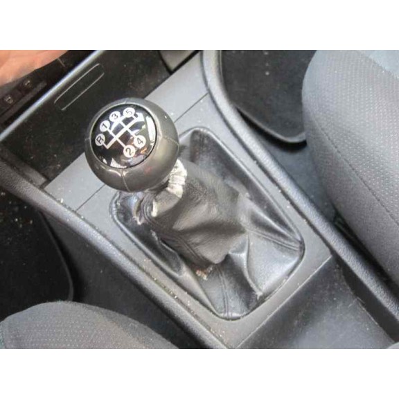 opel astra g berlina del año 2001