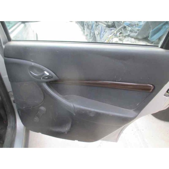 ford focus berlina (cak) del año 1999