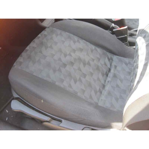 opel astra g berlina del año 2001