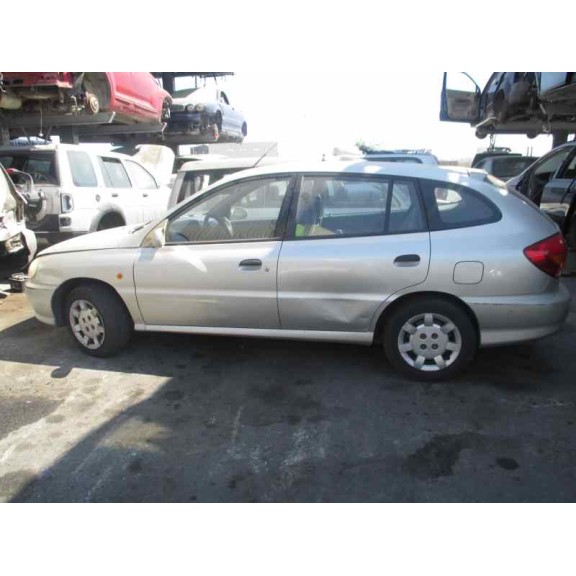 kia rio del año 2002