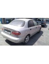 daewoo lanos del año 2000