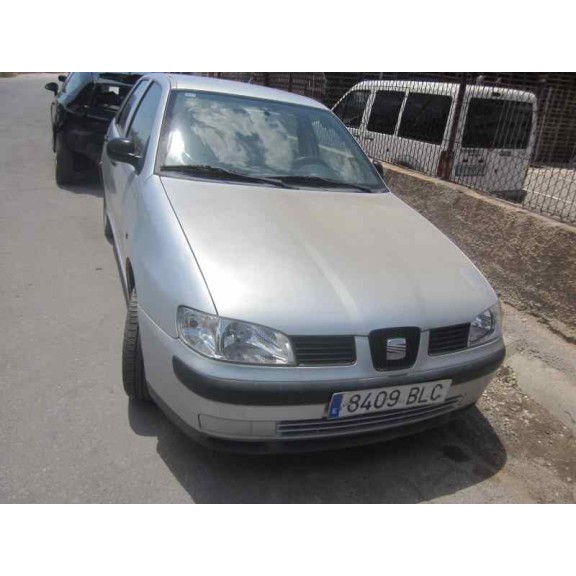 seat ibiza (6k1) del año 2001