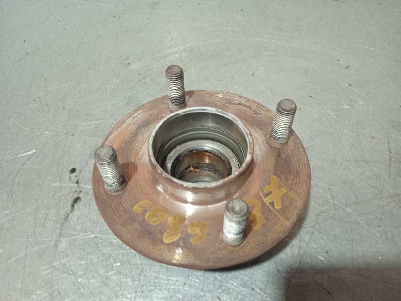 Recambio de buje para ford mondeo berlina (gd) ambiente referencia OEM IAM   