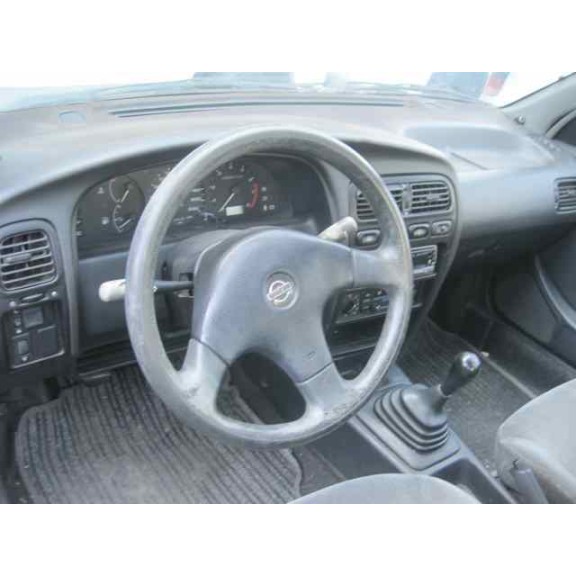 nissan primera berl./familiar (p10/w10) del año 1992