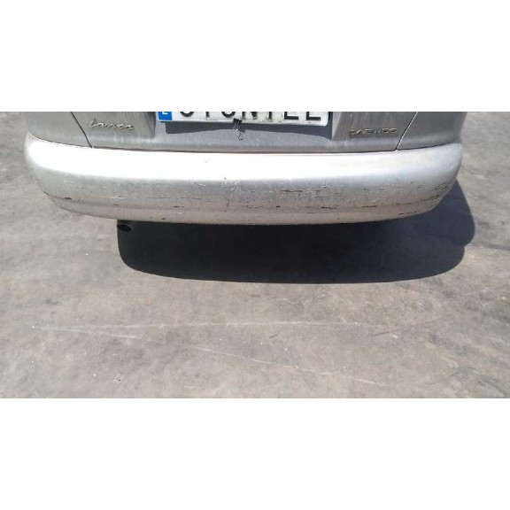 daewoo lanos del año 2000