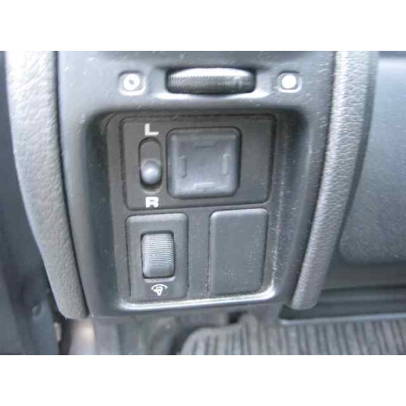 nissan primera berl./familiar (p10/w10) del año 1992