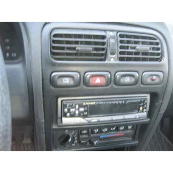 nissan primera berl./familiar (p10/w10) del año 1992