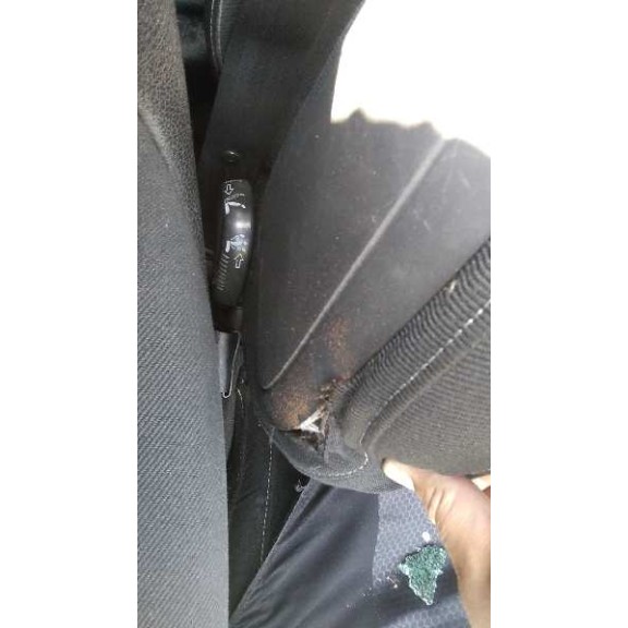 peugeot 206 berlina del año 2001