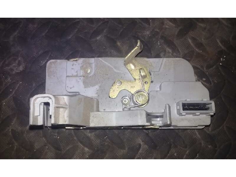 Recambio de cerradura puerta trasera derecha para peugeot 307 break / sw (s1) break xr referencia OEM IAM   4PIN