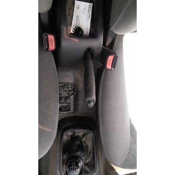 daewoo lanos del año 2000